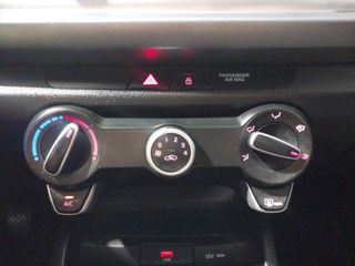 Kia Rio 1.0 T-GDi 74kW (100CV) MHEV iMT Concept