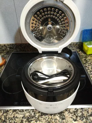 Olla Arrocera y Vaporera Instant Pot 2.8L