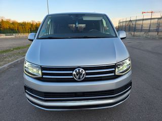 Volkswagen Caravelle 2017 2.0 205CV Auto 9 Plz