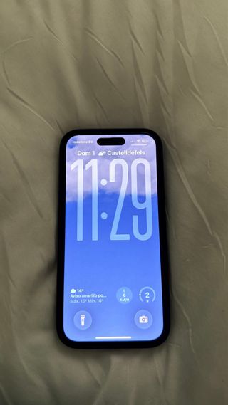 iPhone 16 negro - Batería 100%