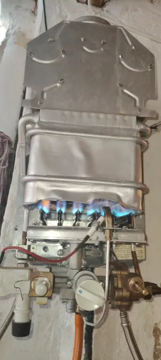 Calentador Fagor Super Compact 5L Gas Butano