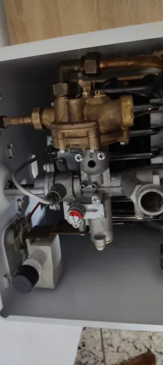 Calentador Fagor Super Compact 5L Gas Butano