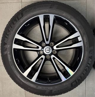 LLANTAS VOLVO V90 19” ORIGINALES CON NEUMÁTICOS