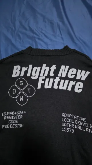 Jersey Pull&Bear Bright New Future Talla L