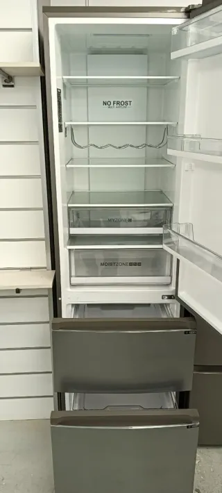 NEVERA HAIER PLATEADO NO FROST ENERGÍA A+ 200x60cm