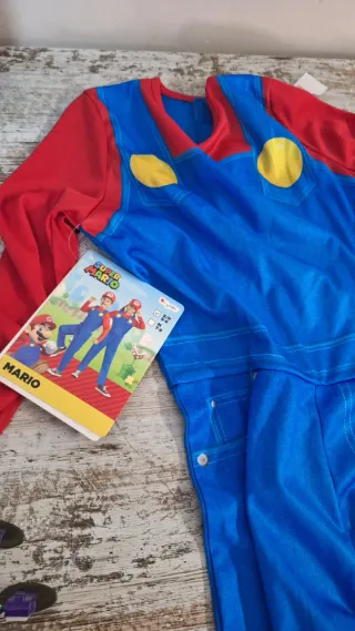 Lote Juguetes: Coche Escalador, Mario, Hot Wheels