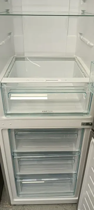 NEVERA CANDY NO FROST ENERGÍA A+