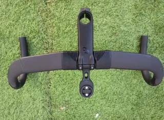 Manillar OC RA11 con Potencia y Soporte Garmin