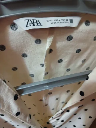 Vestido Zara blanco lunares manga corta