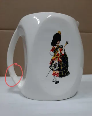 JARRA CERÁMICA WHISKY DEWAR'S "WHITE LABEL"