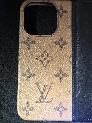 Cover iphone 15pro Louise Vuitton