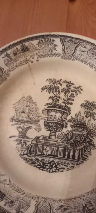 Platos antiguos Vargas Segovia