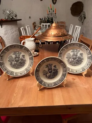 Platos antiguos Vargas Segovia