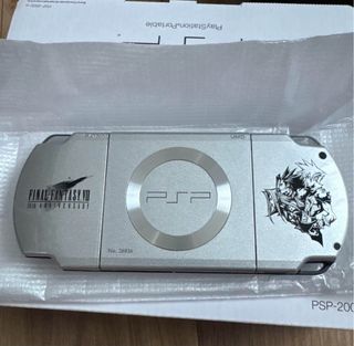 PSP Crisis Core Final Fantasy VII Ed. Speciale