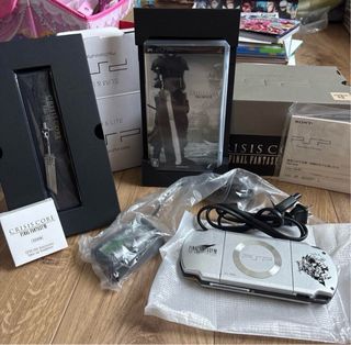 PSP Crisis Core Final Fantasy VII Ed. Speciale