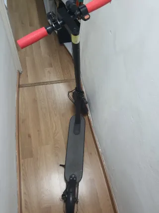 Patinete Eléctrico Xiaomi Essential