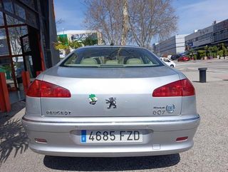 Peugeot 607 2.7 HDI Pack Marfil Auto 150 kW (204 CV)