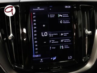 Volvo XC60 T6 Recharge R-Design AWD Auto 250 kW (340 CV)