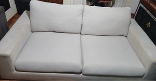 Sofá de 2 plazas beige