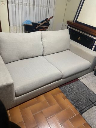 Sofá de 2 plazas beige