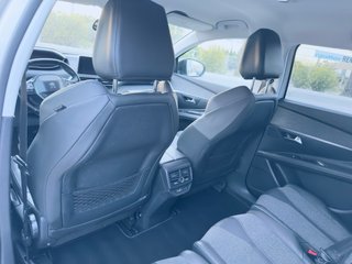 Peugeot 5008 2021