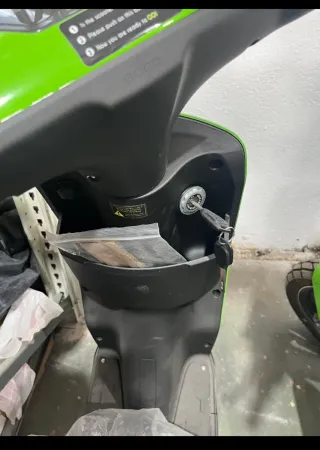 Moto Eléctrica Cux Soco Verde Automática
