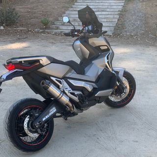 Honda X-adv 750