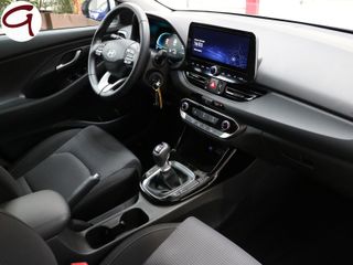 Hyundai i30 1.0 TGDI 48V Klass 74 kW (100 CV)