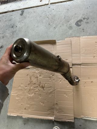 Escape Yamaha 5TJ-10 y Escape Leo Vince