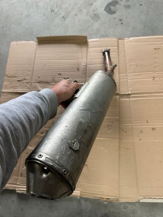 Escape Yamaha 5TJ-10 y Escape Leo Vince