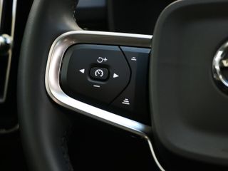 Volvo XC40 T4 Twin Recharge Inscription Auto 155 kW (211 CV)