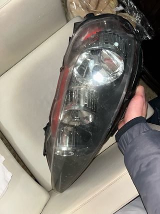Faros Xenon Alfa Romeo 147 1.9 JTD