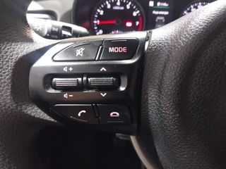 Kia Rio 1.0 T-GDi 74kW (100CV) MHEV iMT Concept