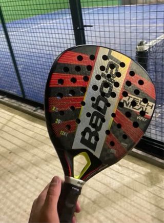 Pala de pádel Babolat casi nueva