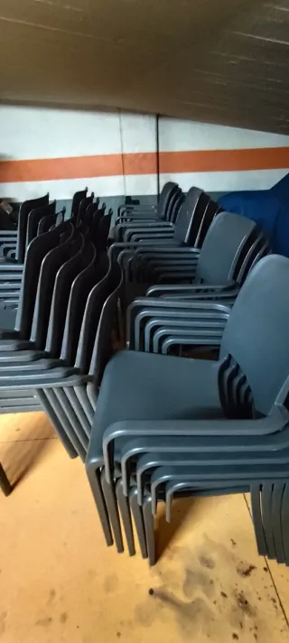 Sillas de terraza. Precio por unidad