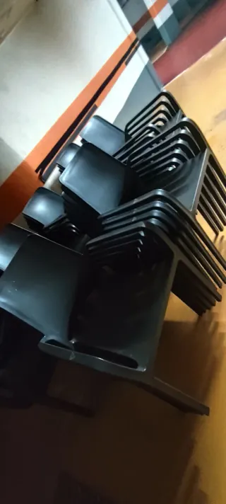 Sillas de terraza. Precio por unidad