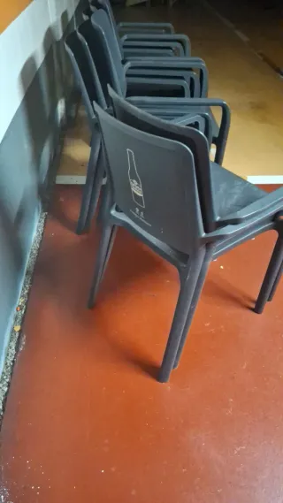 Sillas de terraza. Precio por unidad