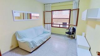 Piso en venta en Carolinas Bajas en Alicante