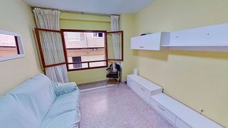 Piso en venta en Carolinas Bajas en Alicante