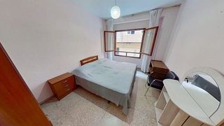 Piso en venta en Carolinas Bajas en Alicante