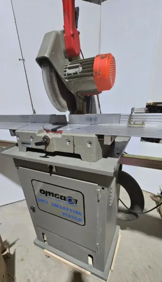 Ingletadora de marcos Omgar con aspiración.