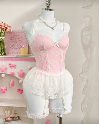 Conjunto Lencería Rosa y Blanco