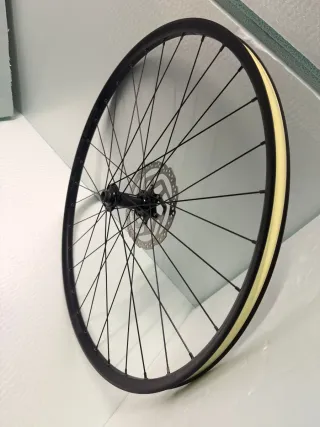 Llanta Delantera Stans Crest S2 Shimano Cannondale