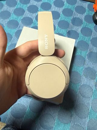 Auriculares Sony WH-CH520 Beige