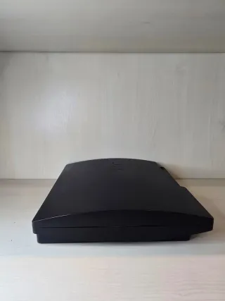 PS3 Slim Nera + Controller