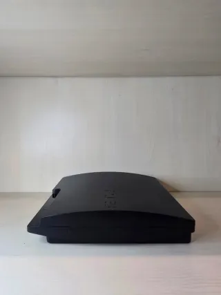 PS3 Slim Nera + Controller