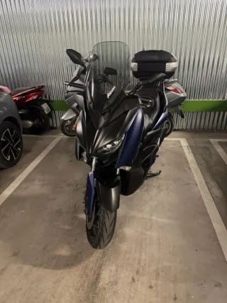 Yamaha Xmax 300 2018 Negra/Azul