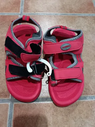 Sandalias CALENDOS Niña Rojas y Grises