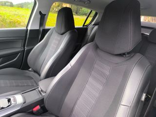 Peugeot 308 - 1.2 PureTech 130cv - 2018