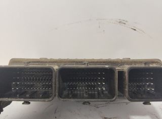 1732633 centralita motor 8200843713 renault scenic